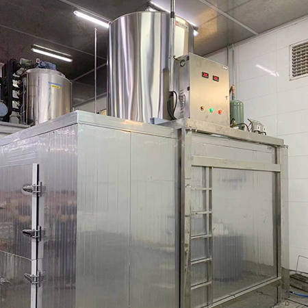 10吨片冰机交付福建泉州某食品厂