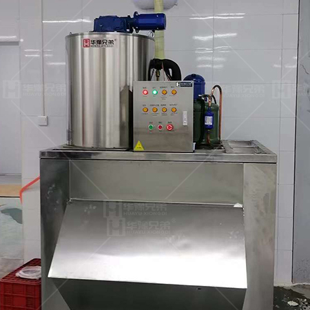 2吨食品级片冰机交付河南漯河食品厂